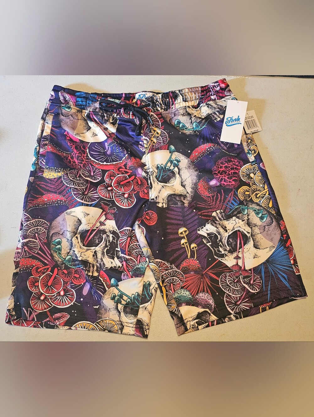 Fresh Prints of Bel-Air Trippy Skull & Mushroom Shorts NWT Size Medium